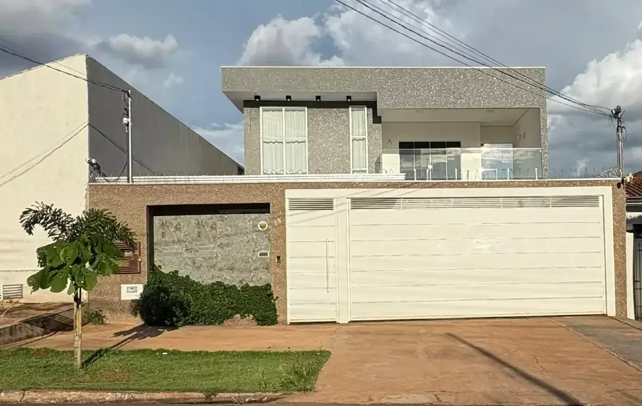 Sobrado de alto padrão com 4 suítes e lazer no Piratininga - foto 2