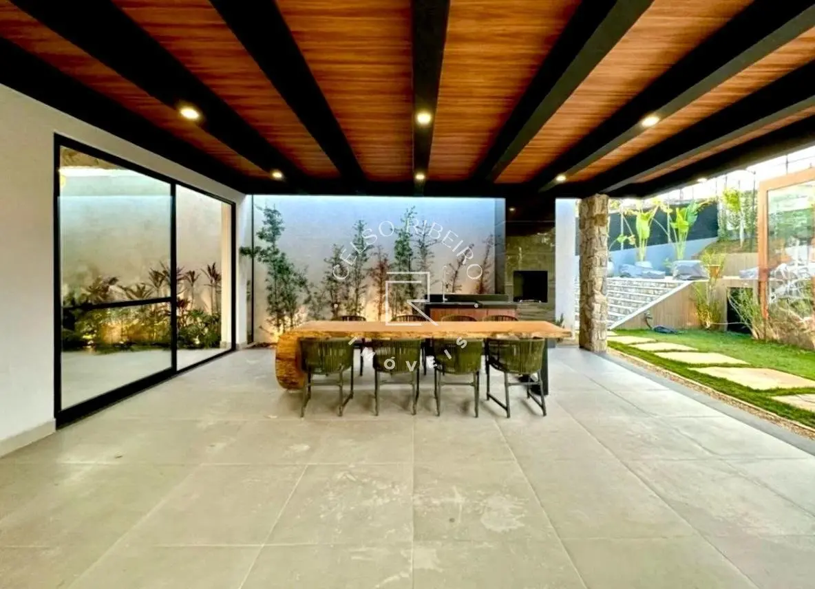 Casa de Alto Padrão em Condomínio Fechado - 400m² de Construção em Terreno de 1.000m² - foto 5