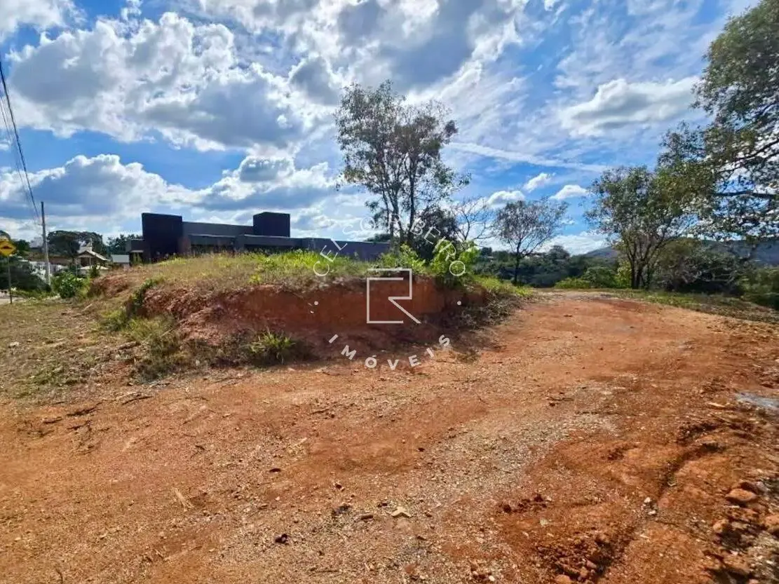 Terreno à venda 1.188 m² no Condomínio Gran Royalle - Lagoa Santa - foto 2