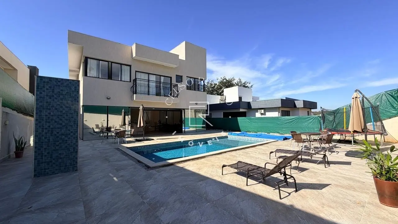 Casa de Alto Padrão à Venda | 280 m² no Condomínio Gran Royalle em Lagoa Santa - foto 3