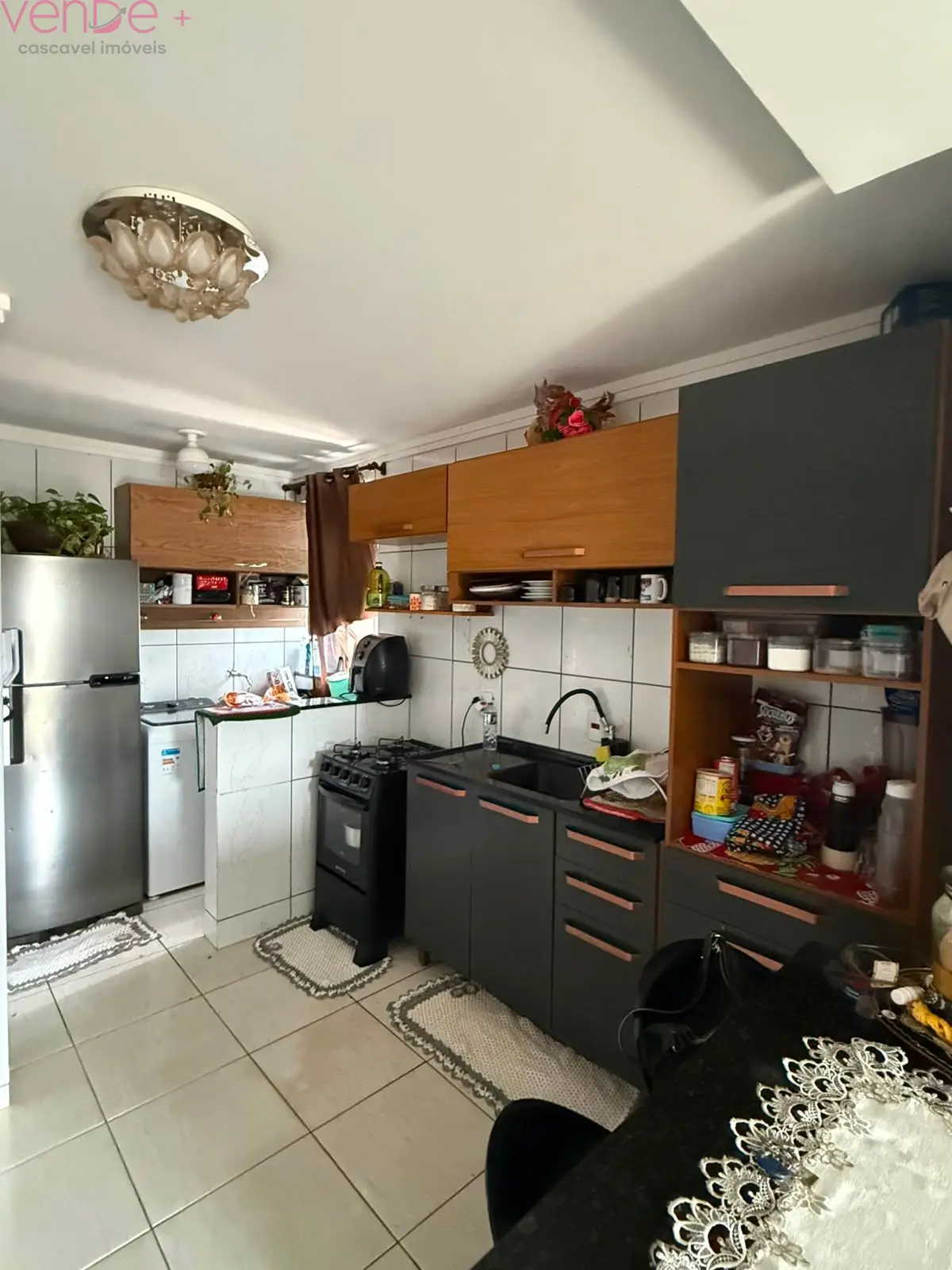 Apartamento Semimobiliado no Canadá - foto 2