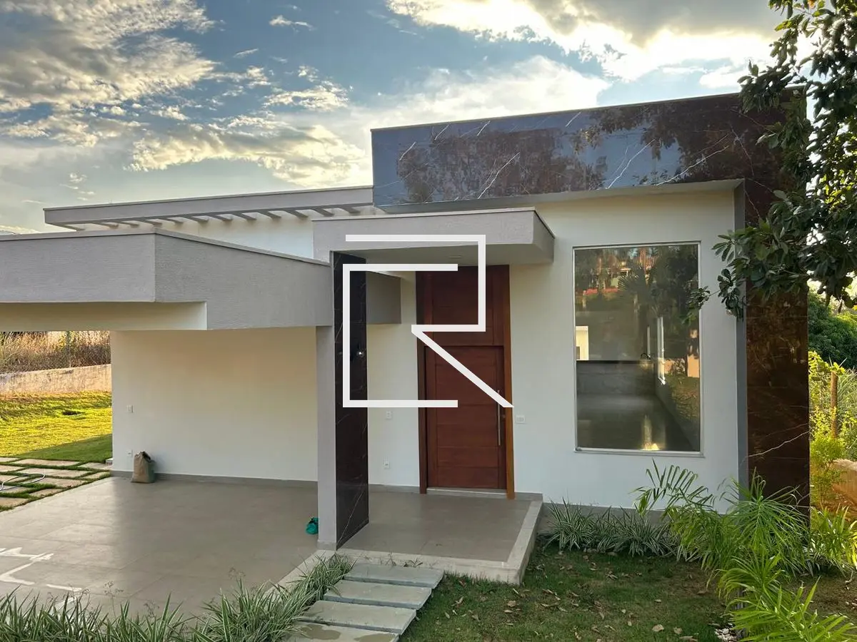 Condomínio Vale do Luar - Linda casa em condomínio fechado - Imagem 1
