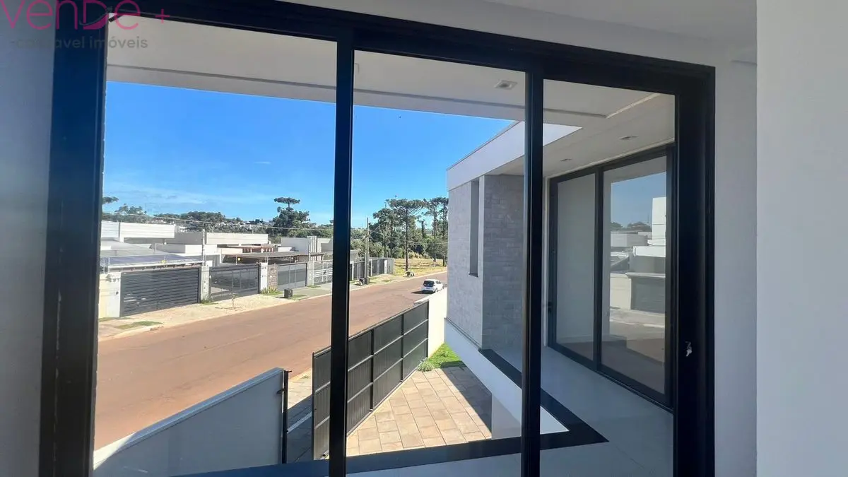 Sobrado com 1 suíte + 2 quartos Bairro Tropical 2 🏡 - foto 2
