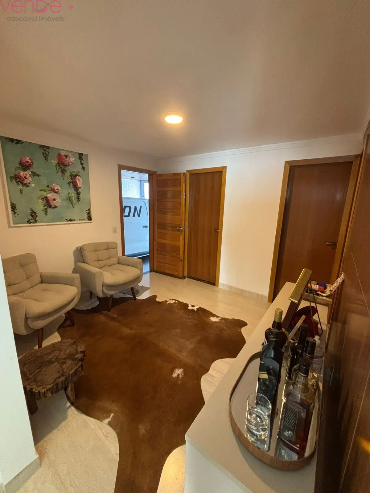 🏡 CASA DE 1 SUÍTE + 2 QUARTOS 100% REFORMADA   – BAIRRO GUARUJÁ - foto 3