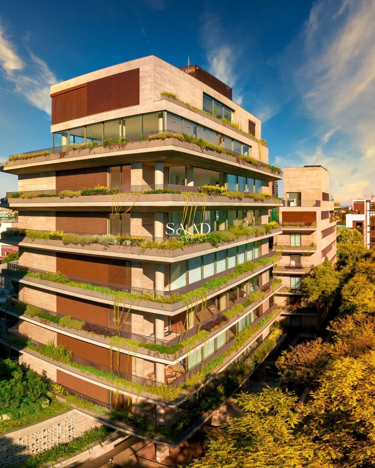 REVENDA Apartamento 549m² privativo no Cabral - foto 3