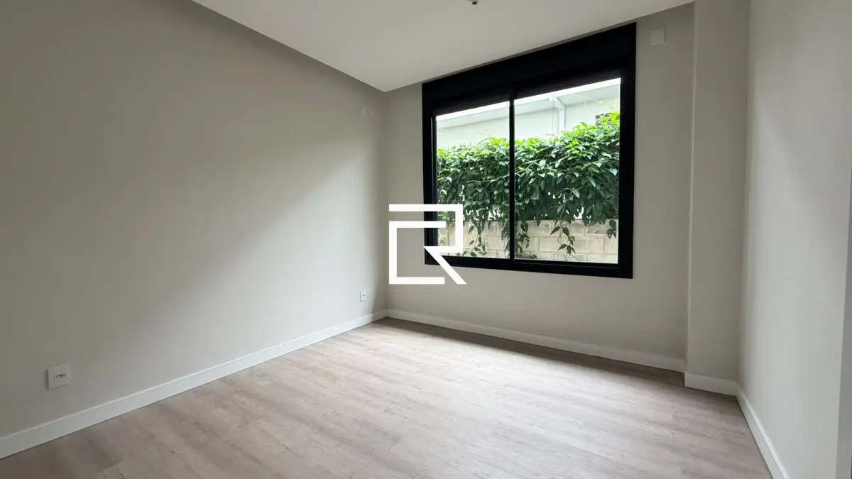 Casa de Alto Padrão com 4 Suítes à Venda no Condomínio Orla Residence – Lagoa Santa/MG - foto 2
