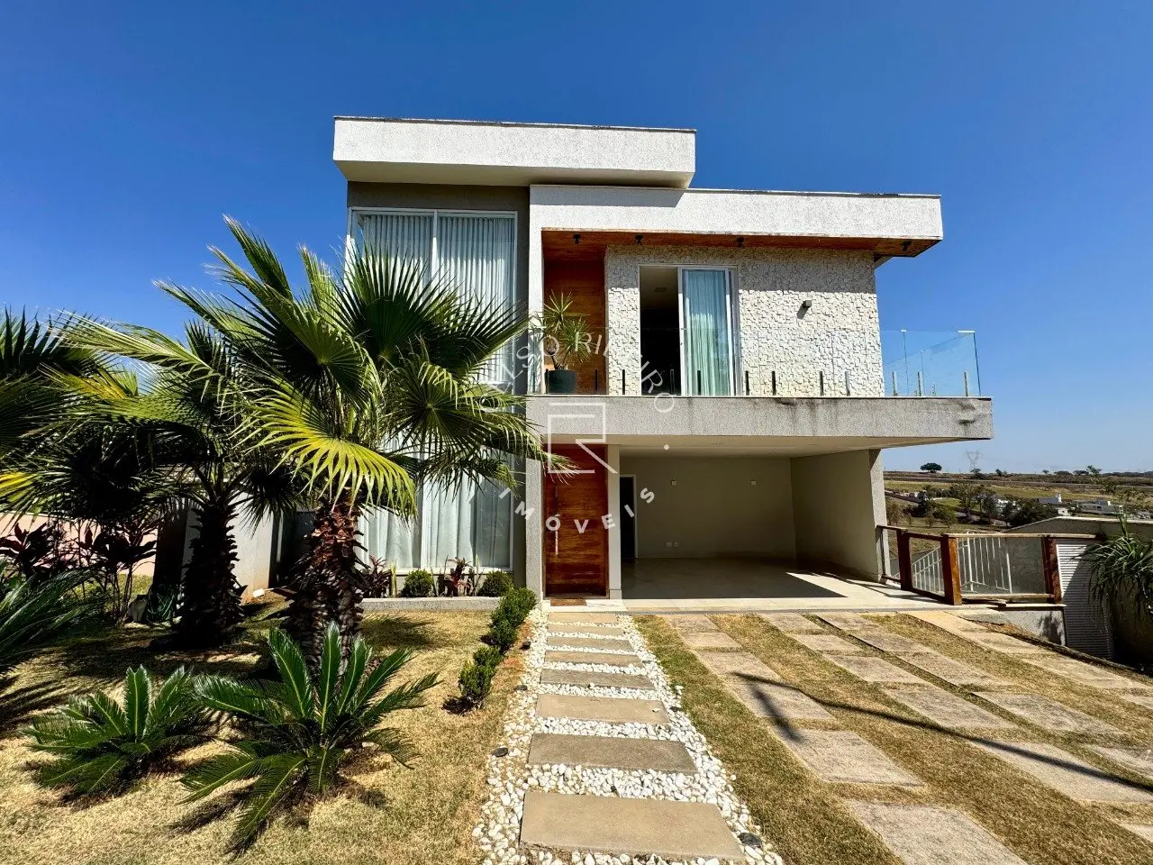 Casa de Alto Padrão no Alphaville Vespasiano | 5 Quartos | Piscina Aquecida e Sauna