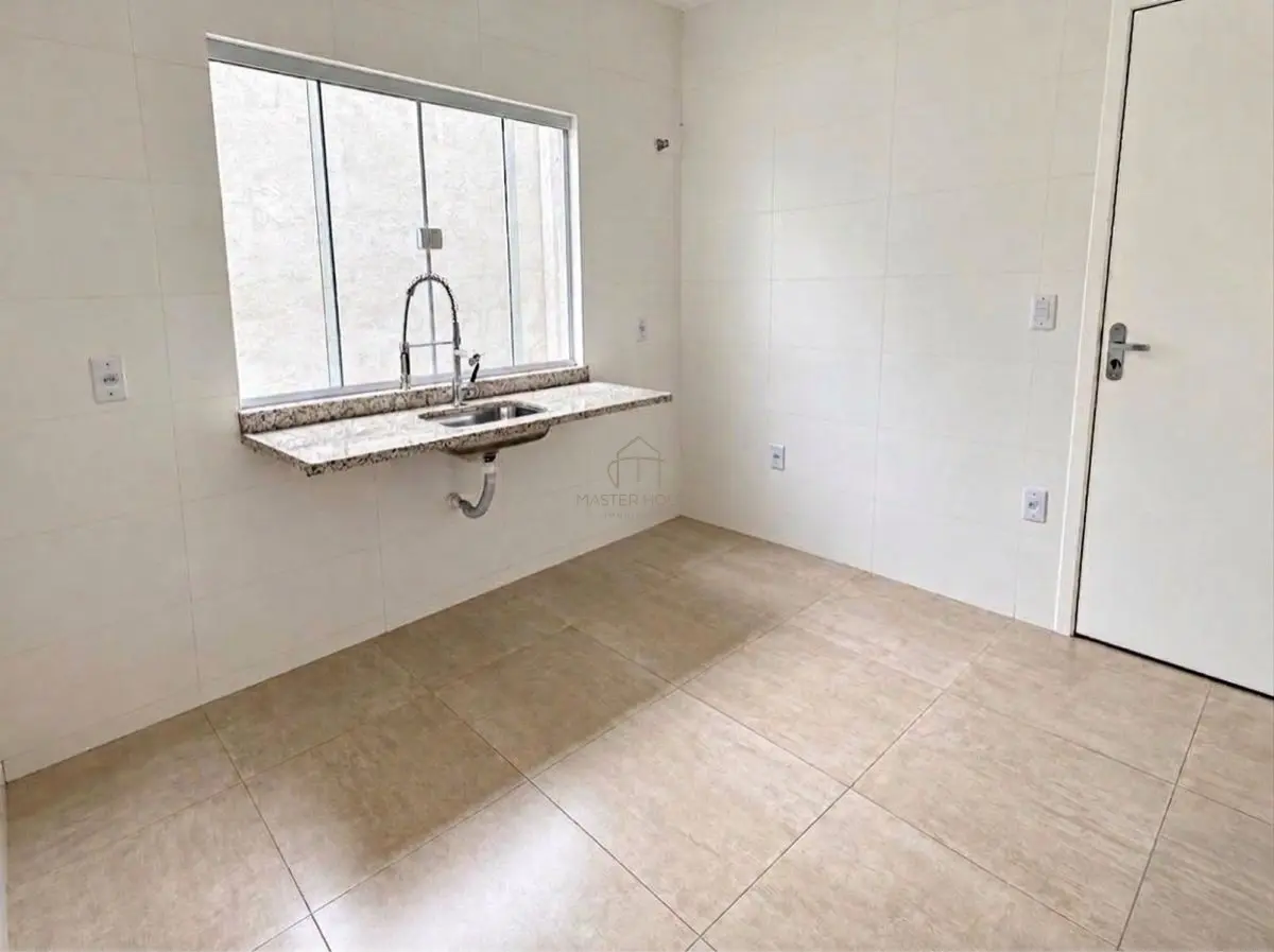 Casa à Venda no Bairro de Fátima, Barra do Piraí - foto 4