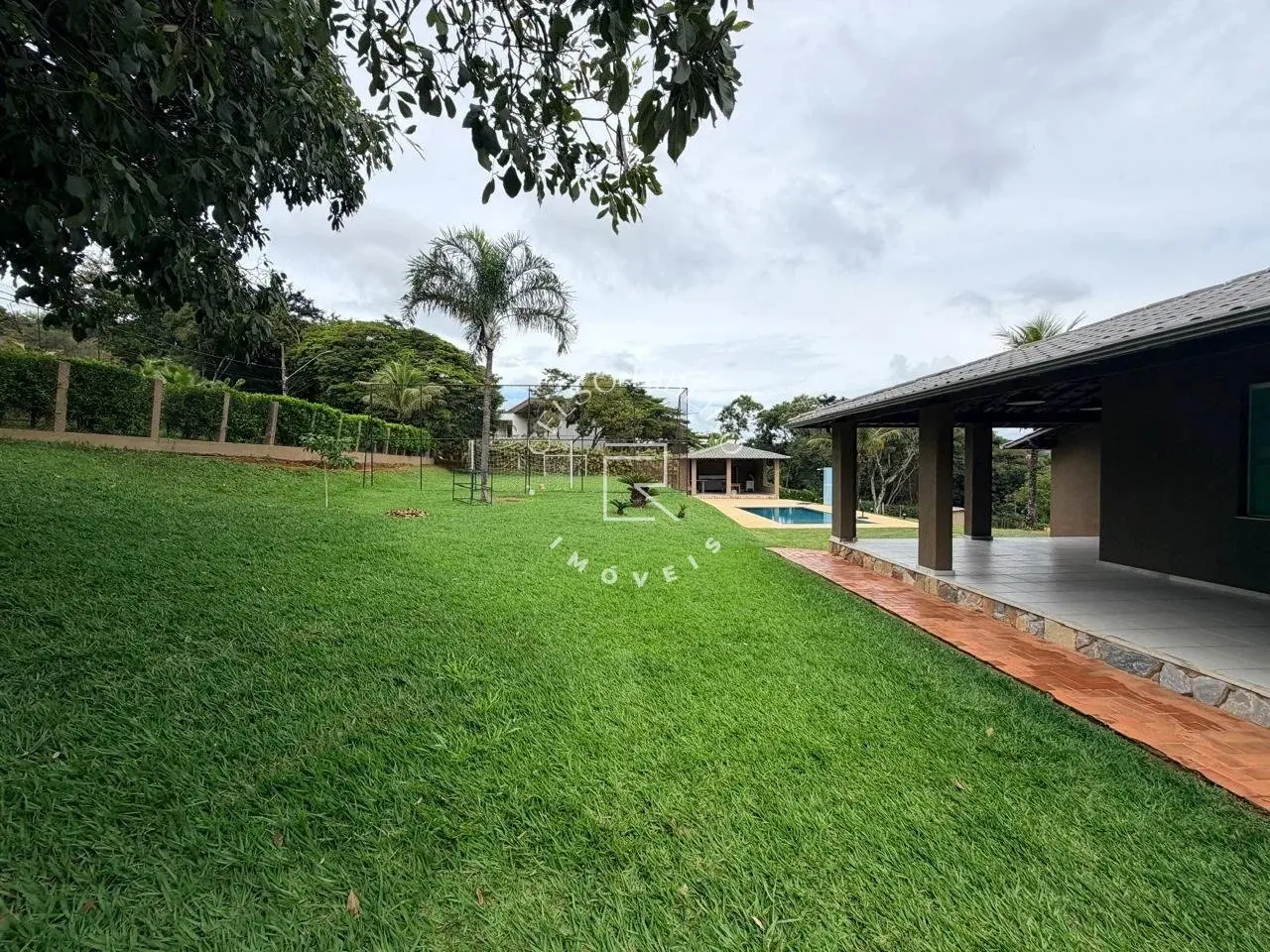 Casa à venda com terreno de 5.000m² no Condomínio Amendoeiras, Lagoa Santa MG - foto 2