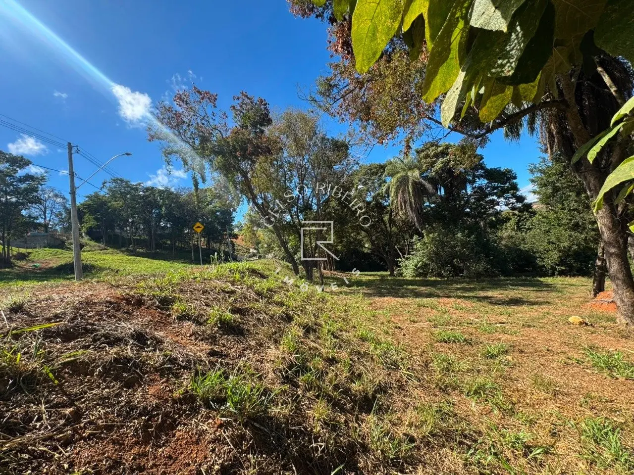 Lote à Venda no Condomínio Gran Royalle | 1.044 m² | Excelente Oportunidade - foto 2