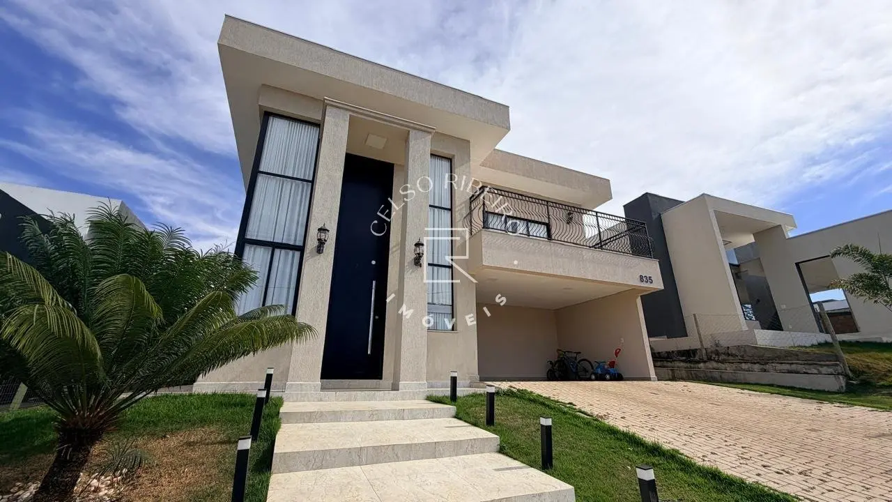 Casa de Alto Padrão à Venda | 280 m² no Condomínio Gran Royalle em Lagoa Santa
