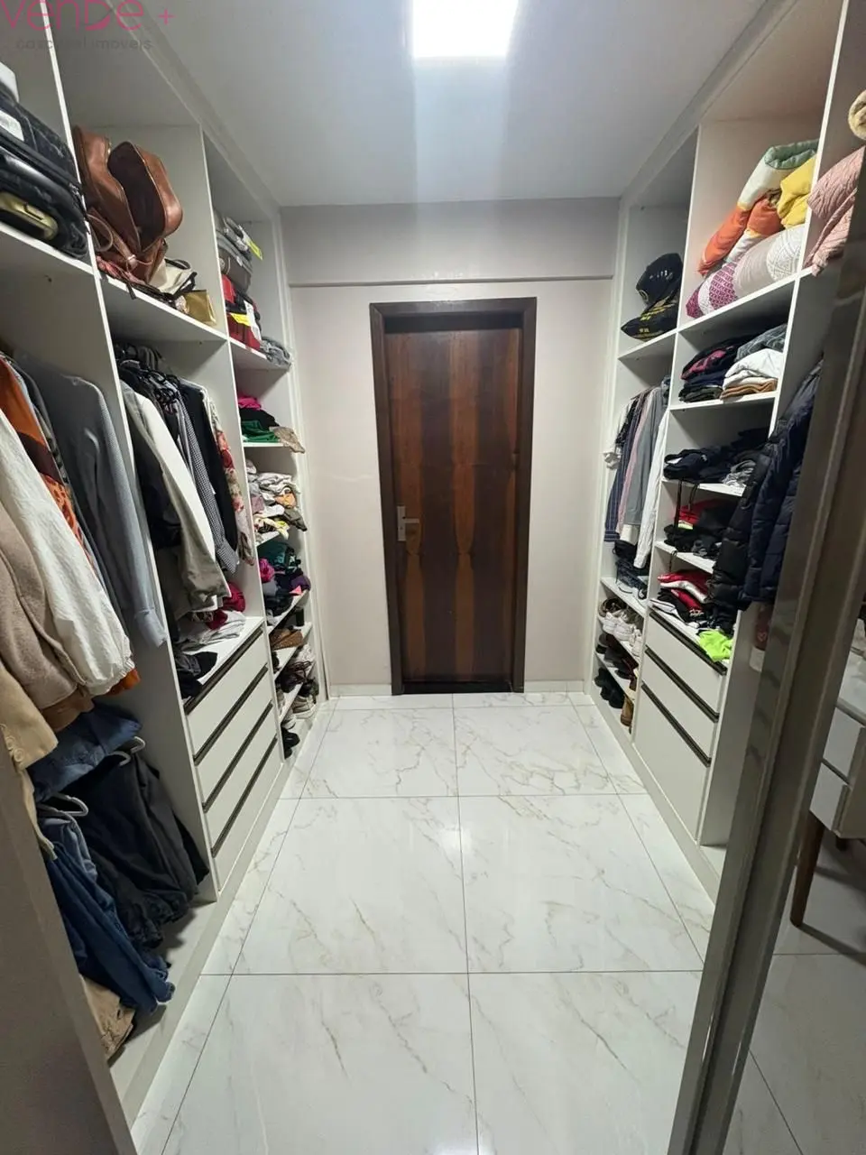 Apartamento de 1 suíte + 2 quartos no Centro - foto 5